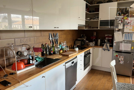 Sunny 3-Bedroom Corner Apartment in a Luxury Condominium in Budapest’s 9th District