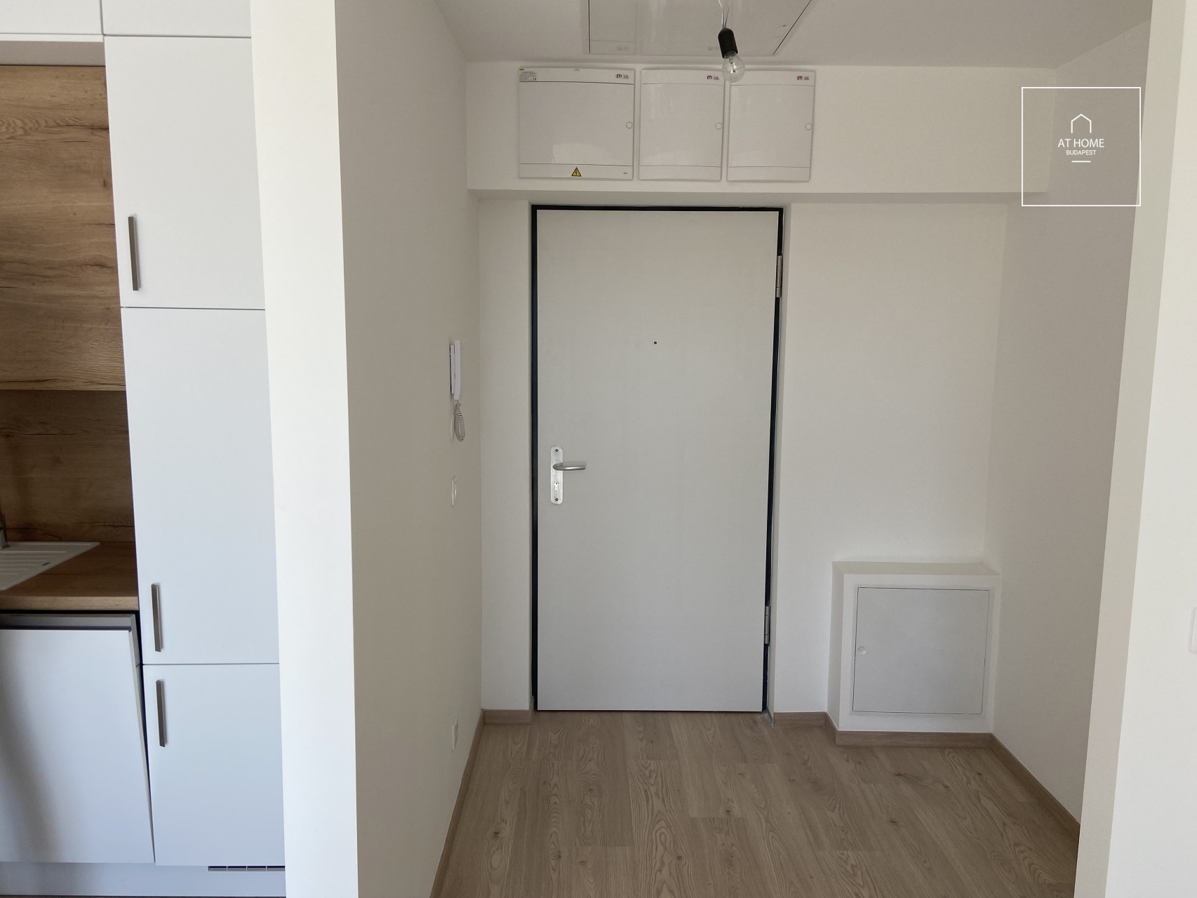 A newly built one-bedroom apartment is available For rent in the 11th district of Budapest, Budapart.