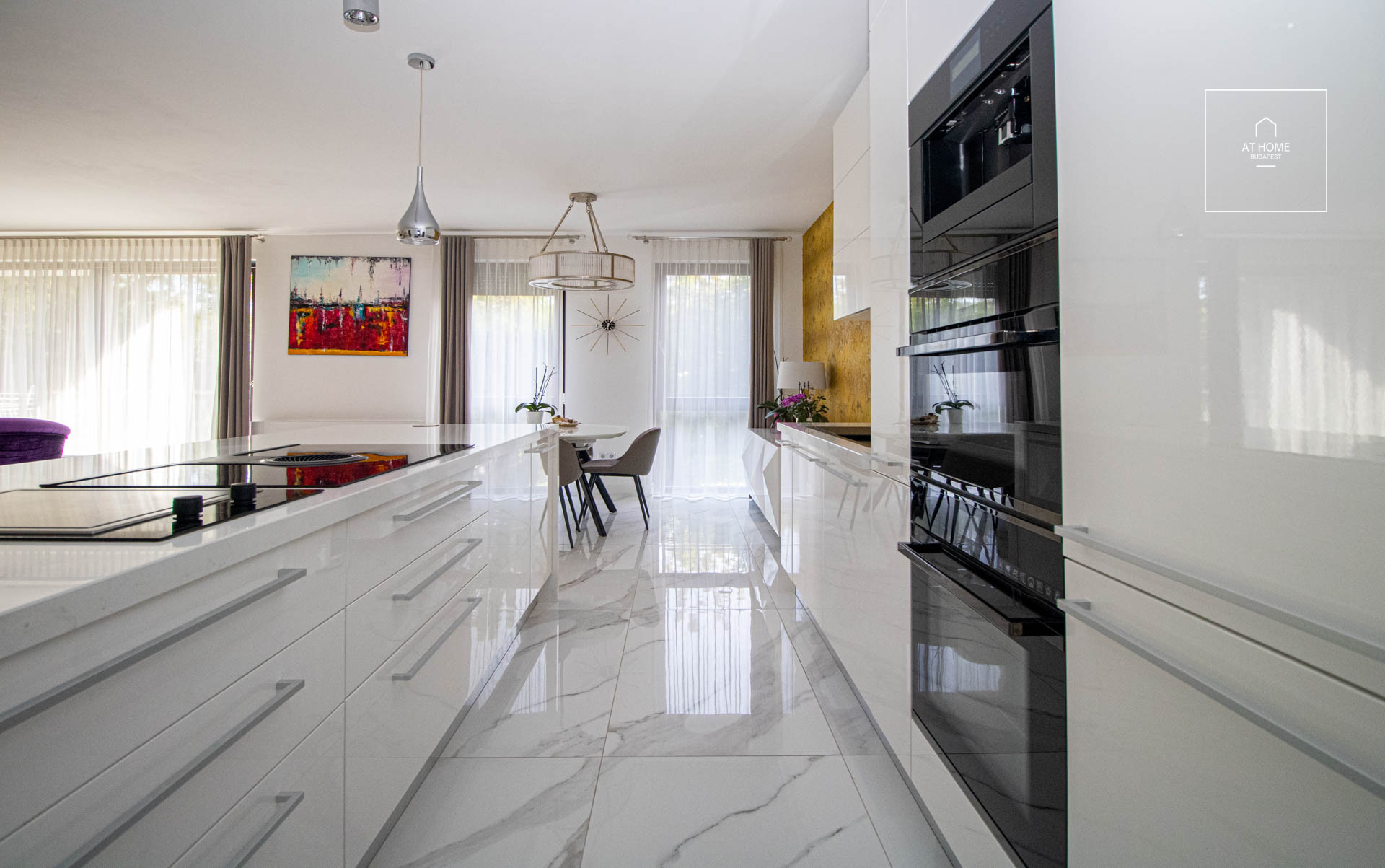 Budapest 2. kerületében kiadó egy teraszos igényes első emeleti lakás