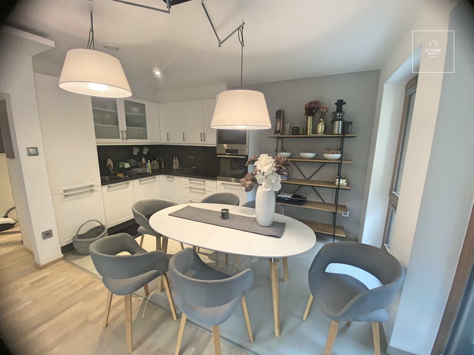 2-bedroom premium apartment for rent in the 2nd district, Szépilona