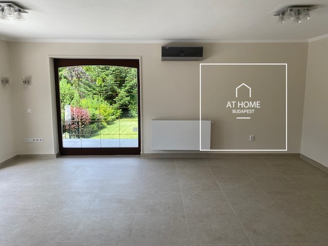 Renovated 150 sqm family home in a green area in 2nd District, Szépvölgy