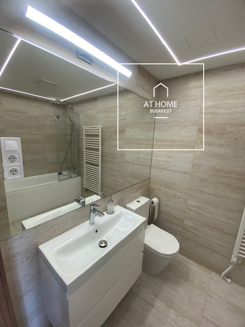 Renovated 150 sqm family home in a green area in 2nd District, Szépvölgy