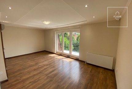 Renovated 150 sqm family home in a green area in 2nd District, Szépvölgy