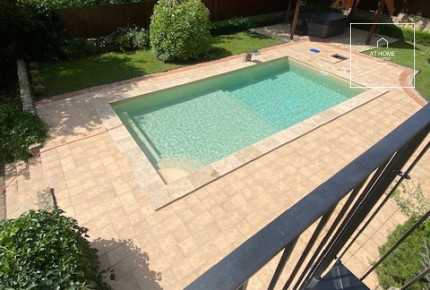 Renovated 150 sqm family home in a green area in 2nd District, Szépvölgy