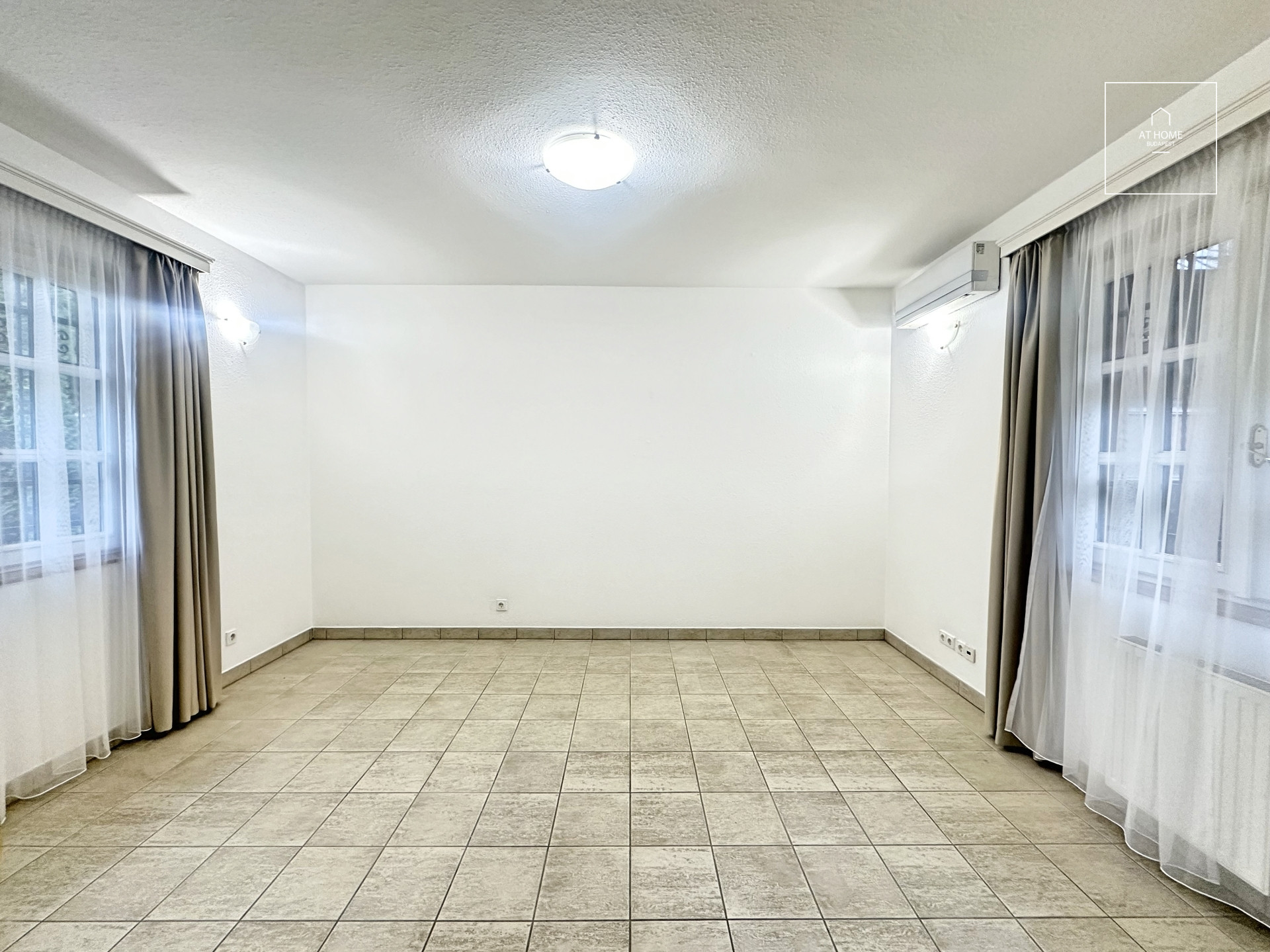 Elegant Villa-Style Semi-Detached Home for Rent in District 12