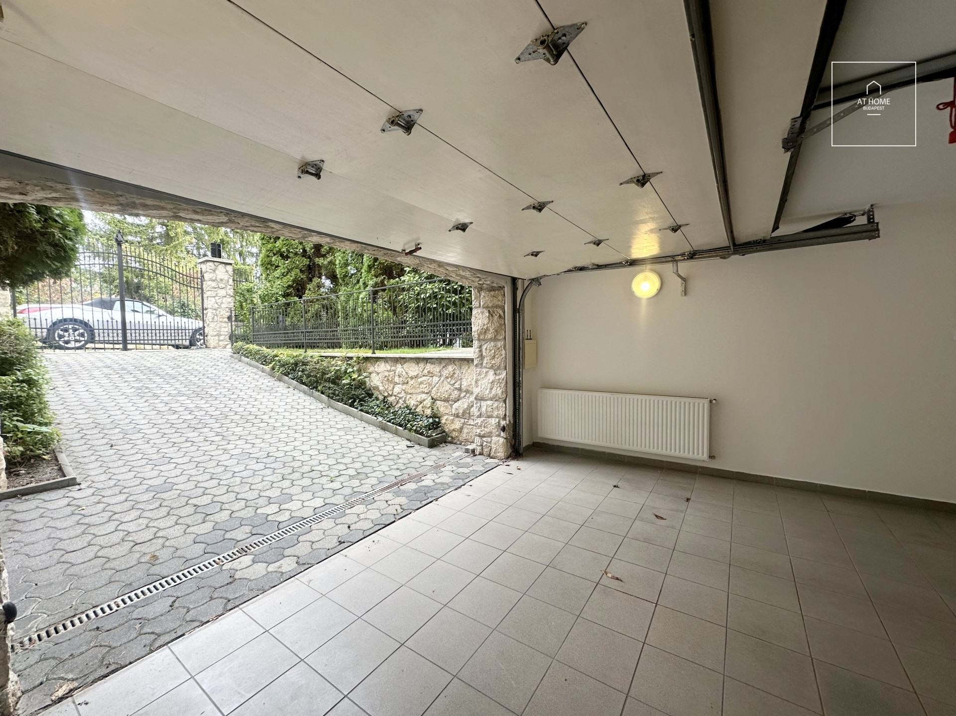 Elegant Villa-Style Semi-Detached Home for Rent in District 12