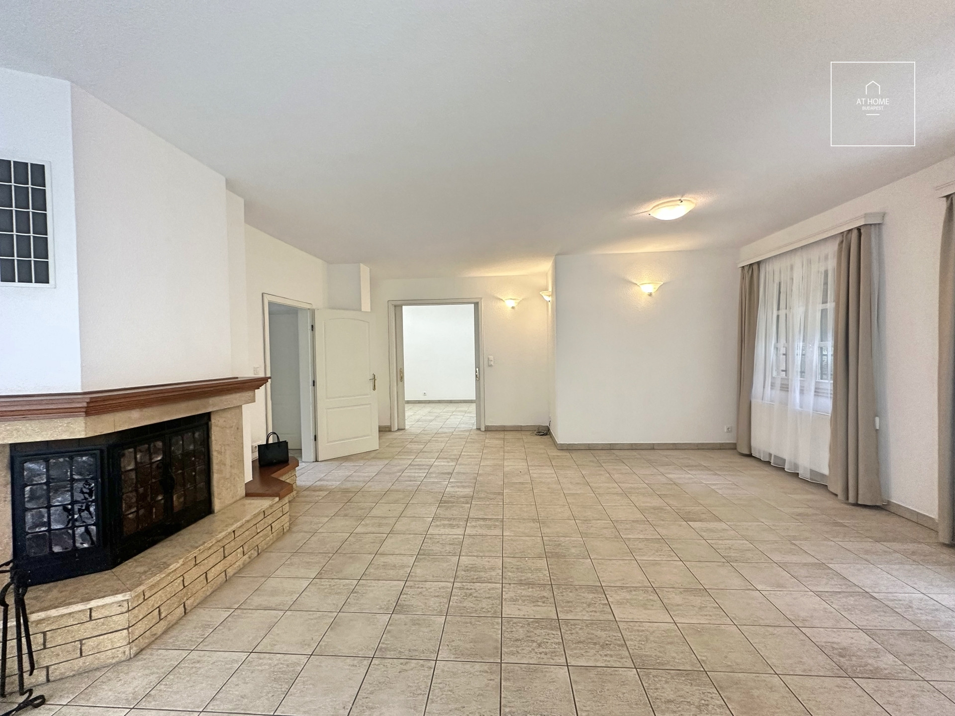 Elegant Villa-Style Semi-Detached Home for Rent in District 12