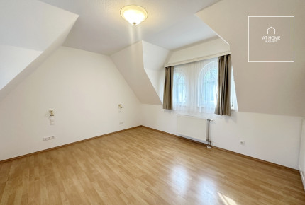 Elegant Villa-Style Semi-Detached Home for Rent in District 12