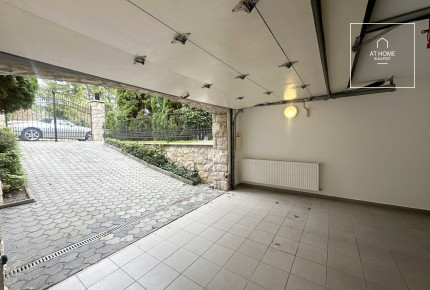 Elegant Villa-Style Semi-Detached Home for Rent in District 12