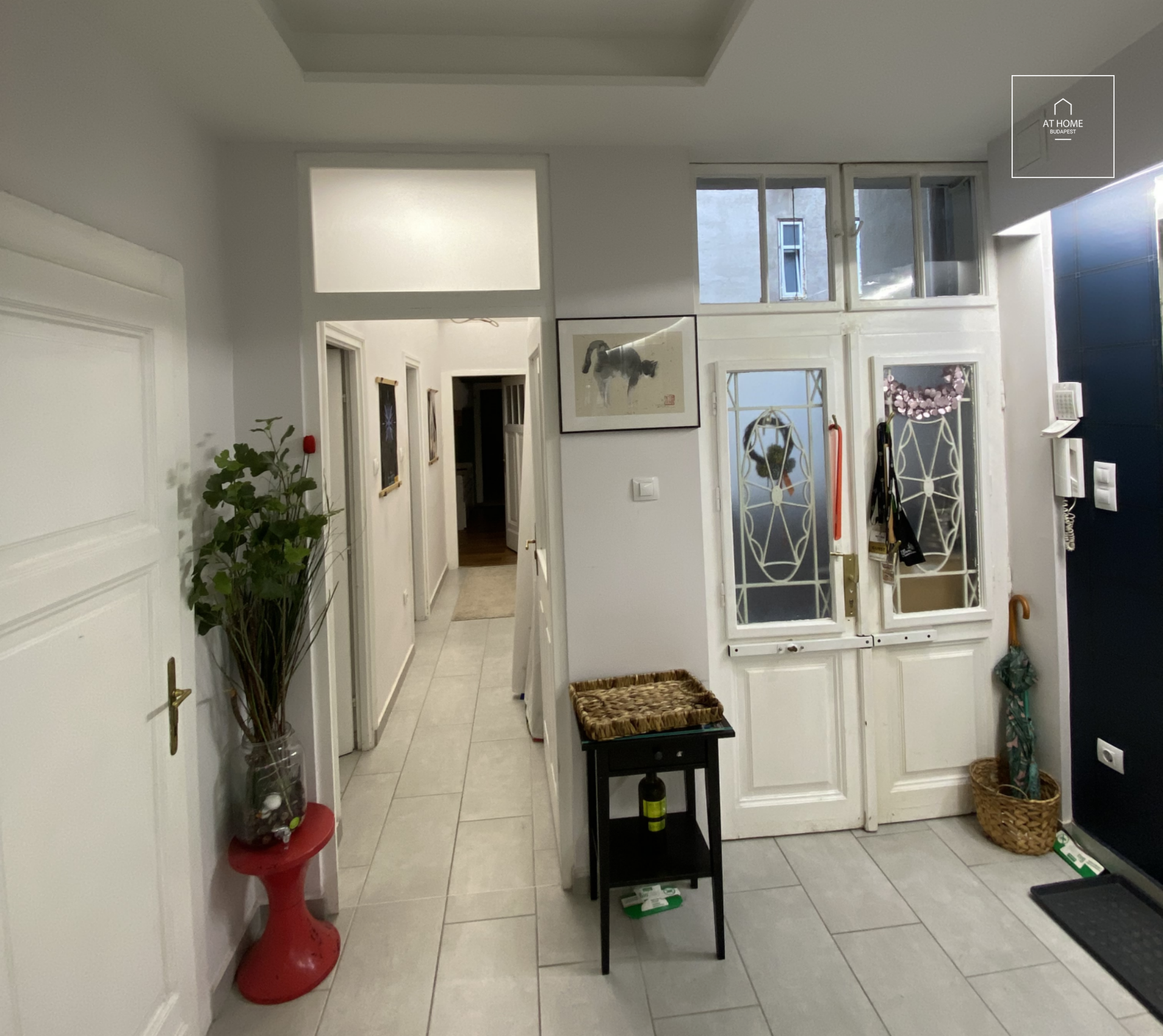 Renovated apartment for rent in a pedestrian street in Budapest XIII. Újlipotváros