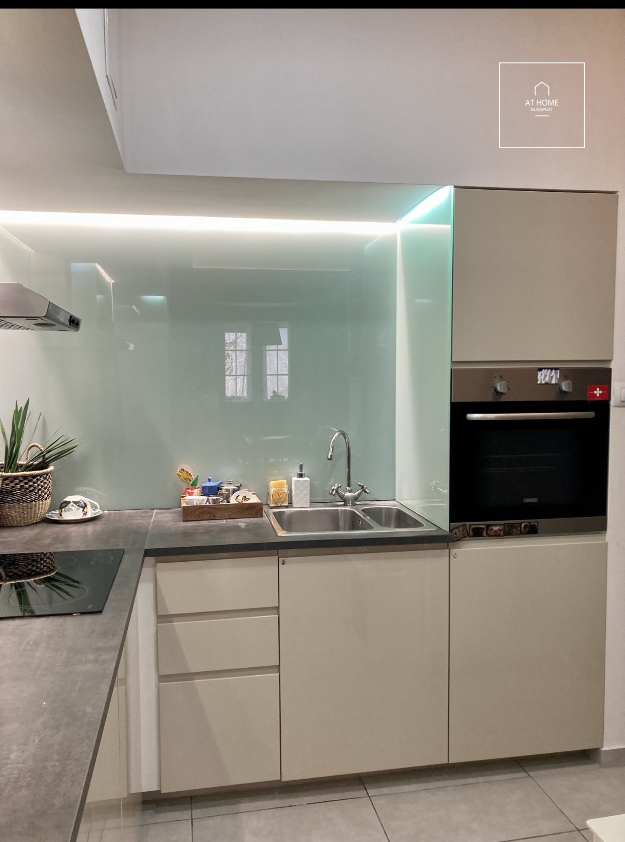 Renovated apartment for rent in a pedestrian street in Budapest XIII. Újlipotváros