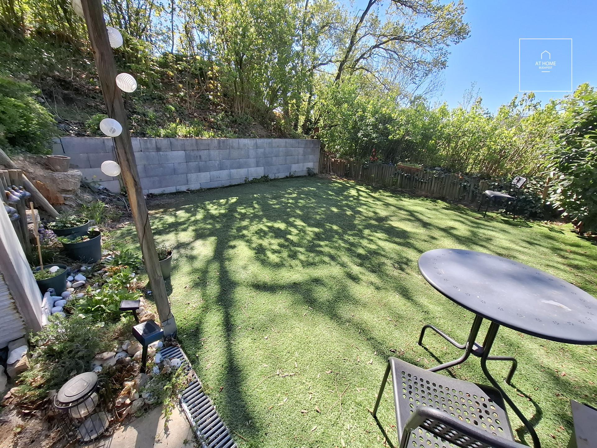 PANORÁMÁS, DUPLEX VILLA LAKÁS ZÖLD KÖRNYEZETBEN – TÖRÖKVÉSZ, II. KERÜLET