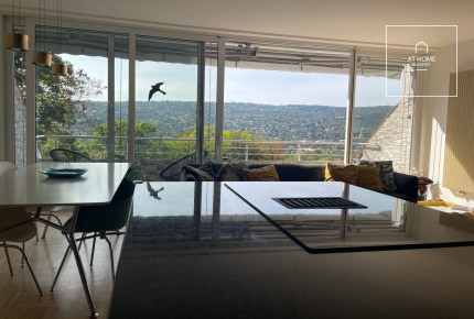 Five-bedroom panoramic apartment for rent in the 2nd district of Budapest, Törökvész.