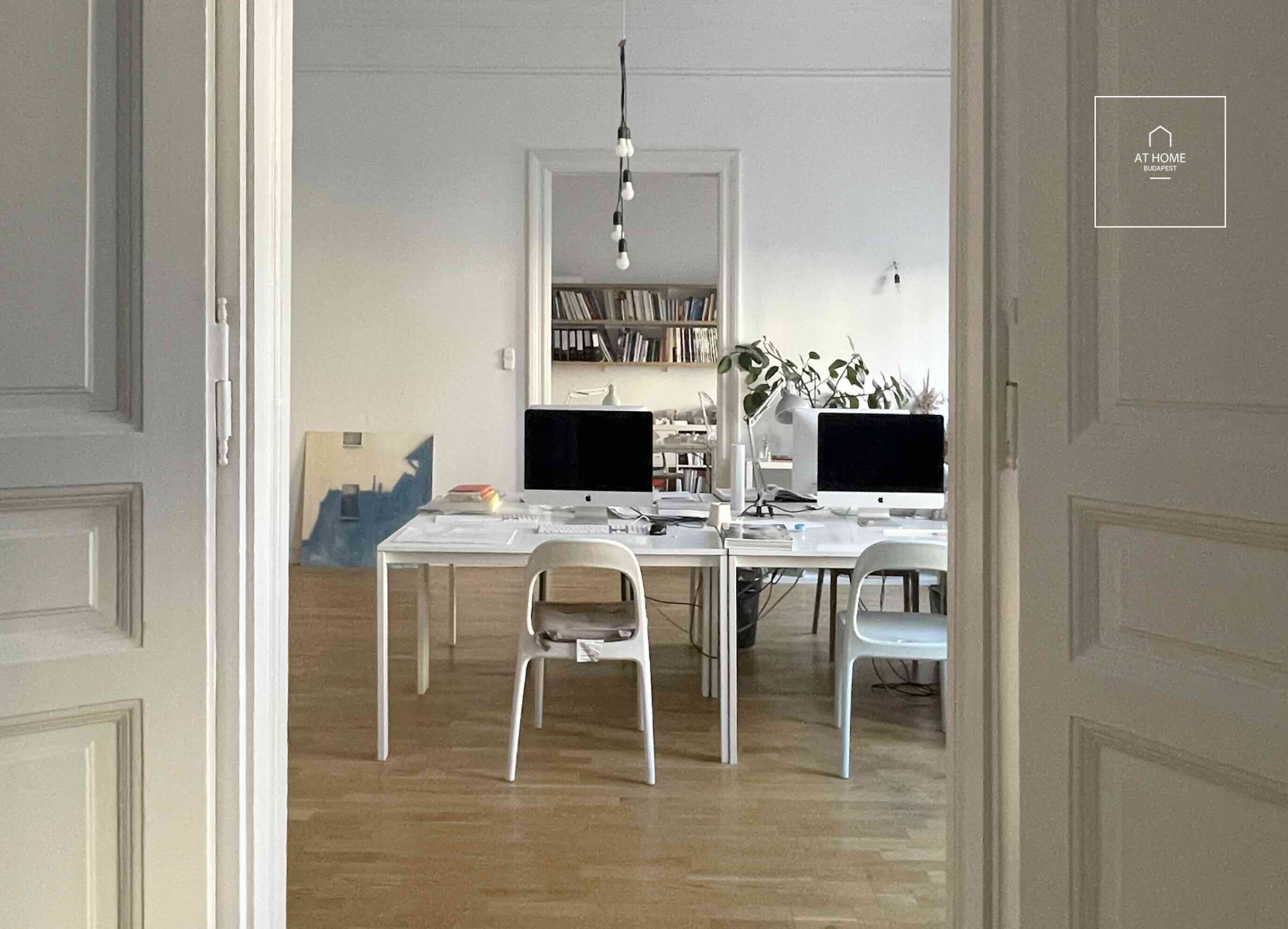 A 107 sqm 2-bedroom apartment near the Margaret Bridge in district II