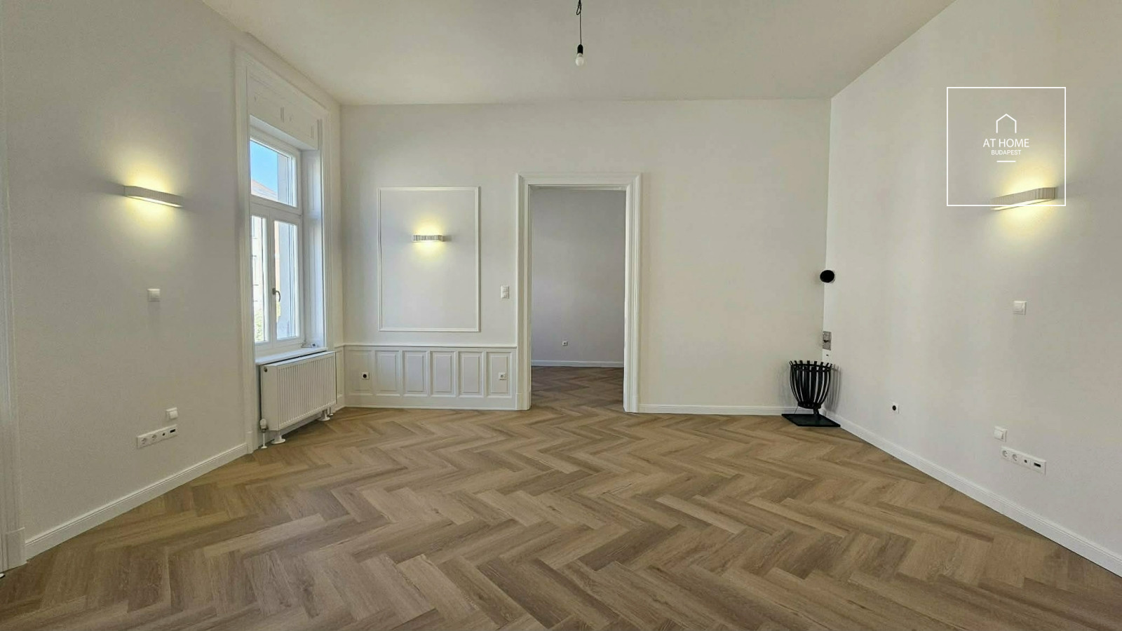 Renovated 107 sqm 2-Bedroom Apartment for Rent near Margaret Bridge in District II