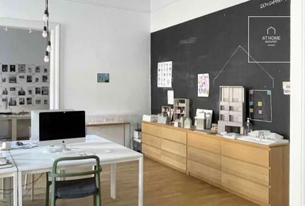 A 107 sqm 2-bedroom apartment near the Margaret Bridge in district II