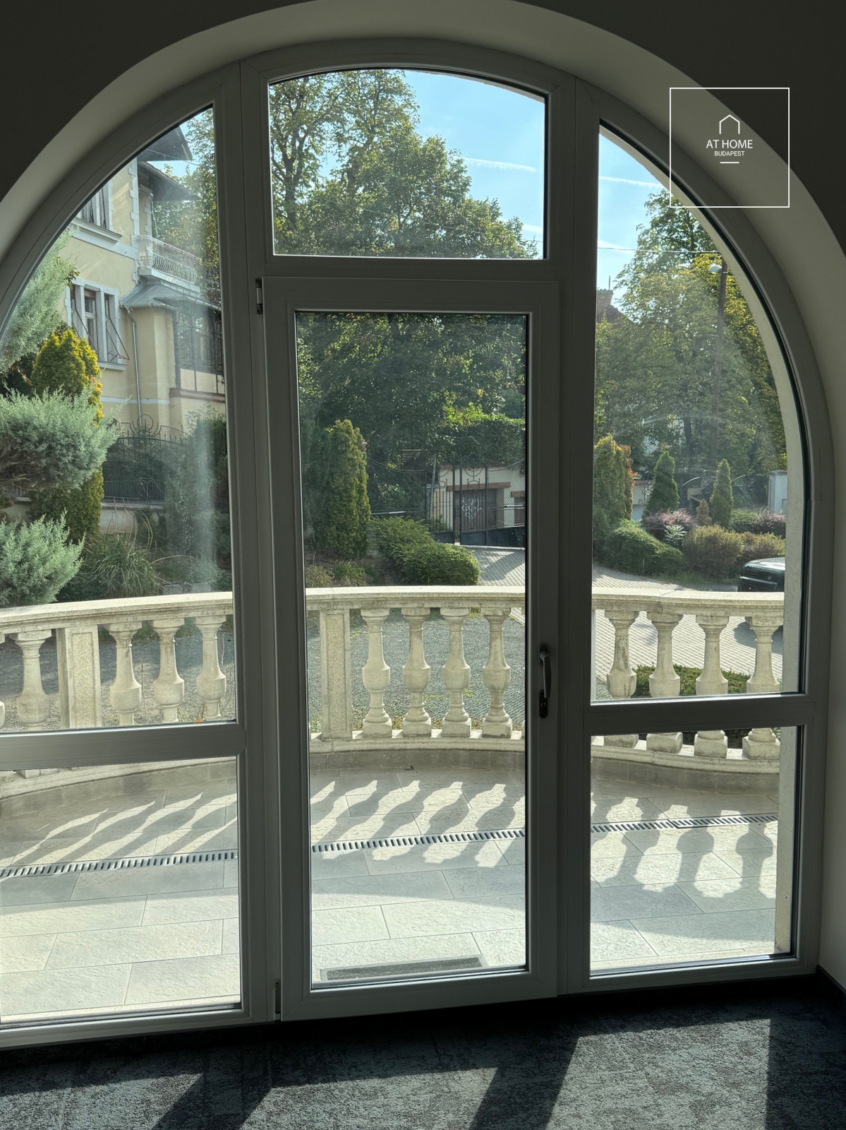 Villa for rent suitable for an embassy or company representative office in the central part of District II