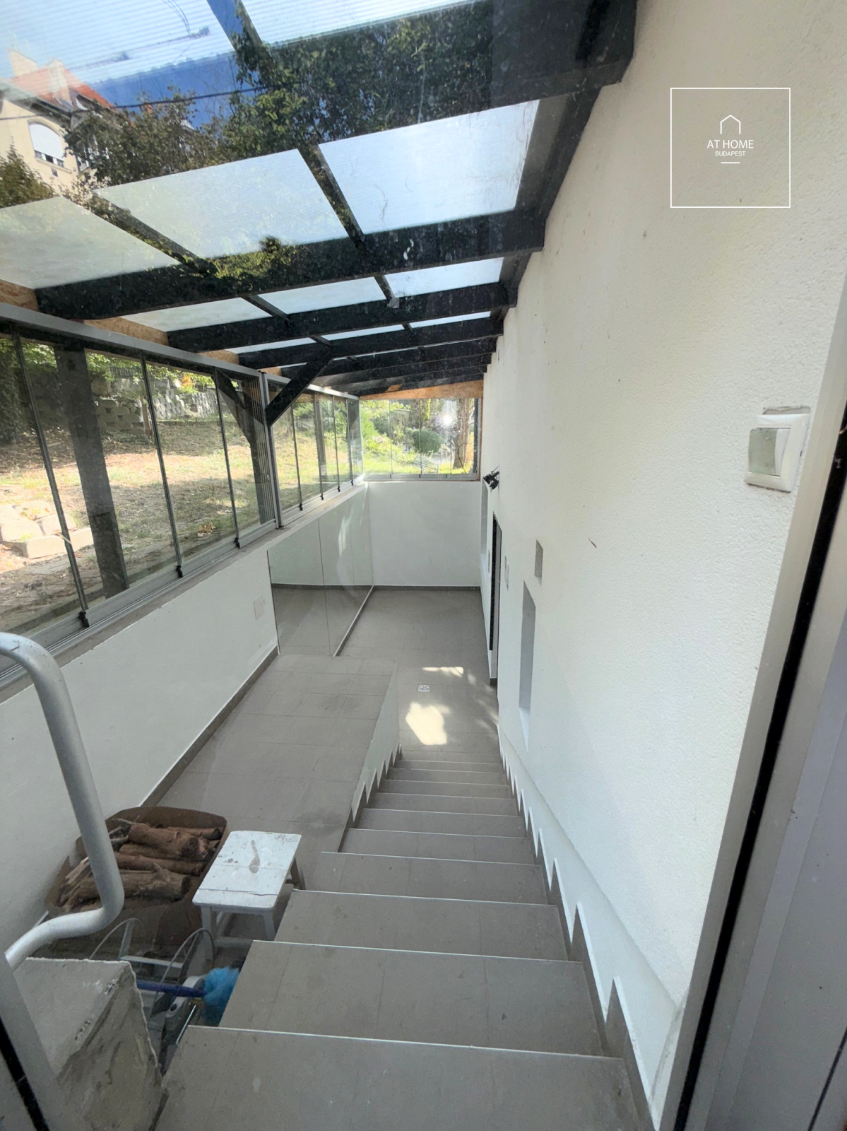 Villa for rent suitable for an embassy or company representative office in the central part of District II