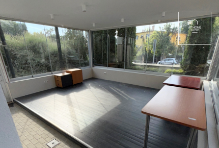 Villa for rent suitable for an embassy or company representative office in the central part of District II