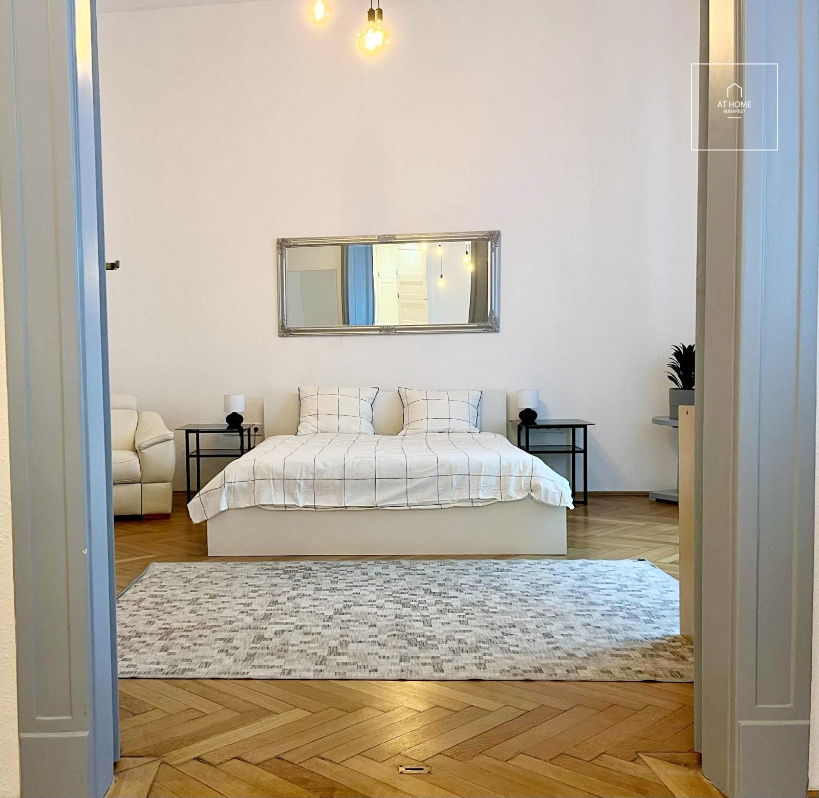 Elegant two-bedroom apartment for rent in District V, City Center.