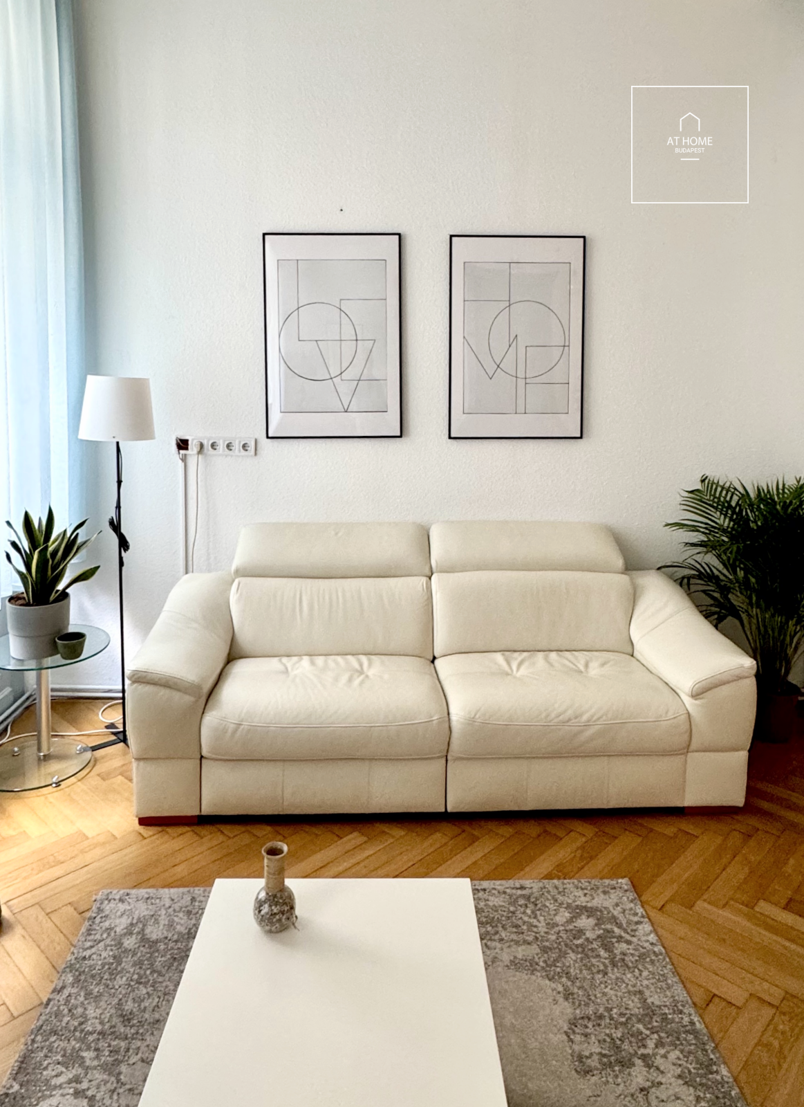 Elegant two-bedroom apartment for rent in District V, City Center.