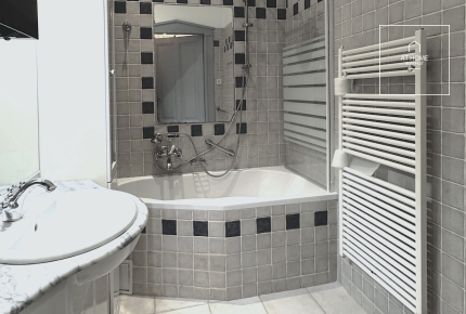 Elegant two-bedroom apartment for rent in District V, City Center.