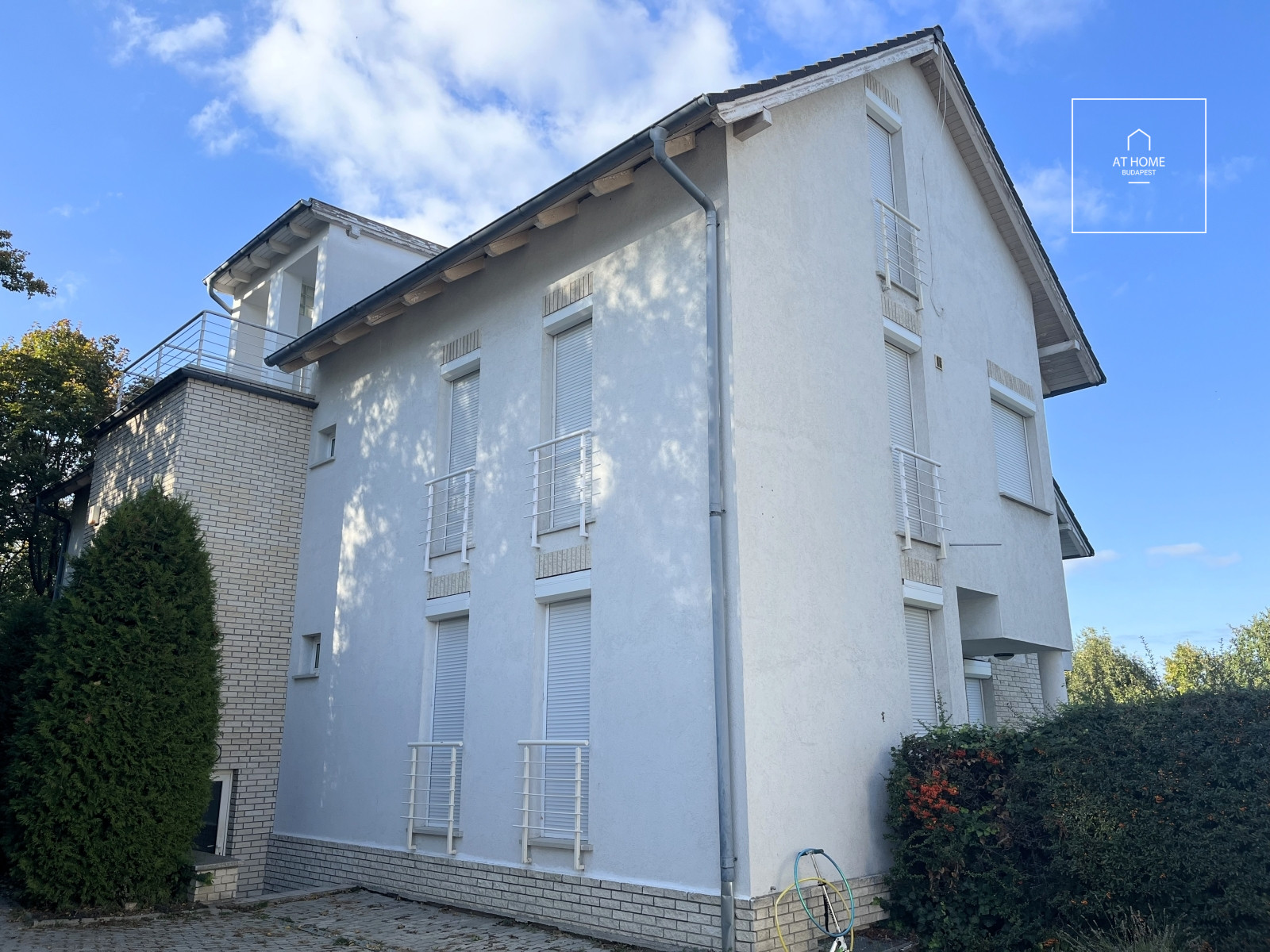 Exclusive, panoramic two-storey apartment on Istenhegy in District XII