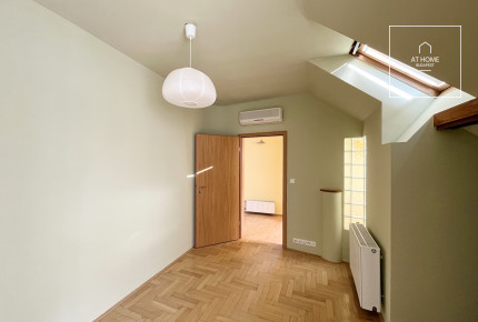Exclusive, panoramic two-storey apartment on Istenhegy in District XII
