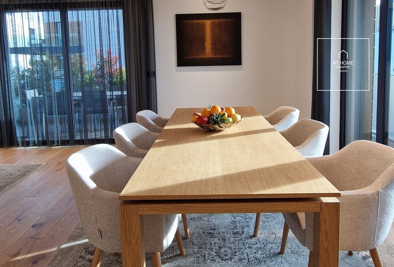 Panoramic 3-bedroom apartment in a newly built residential building in District XIII, Újlipótváros