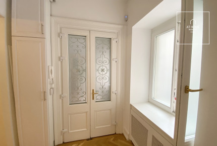 Panorámás 2 hálószobás lakás az Andrássy úton