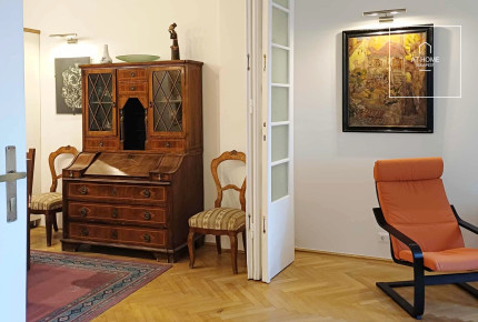 Renovated 3-Bedroom Apartment by the Danube, in Budapest’s 1st District