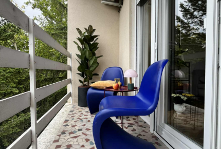 Renovated 48 m² Apartment with Views of János Hill in District II