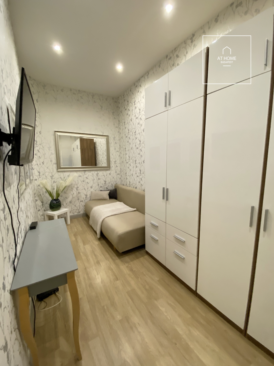 Elegant 2-Bedroom Apartment for rent in District XIII, Budapest