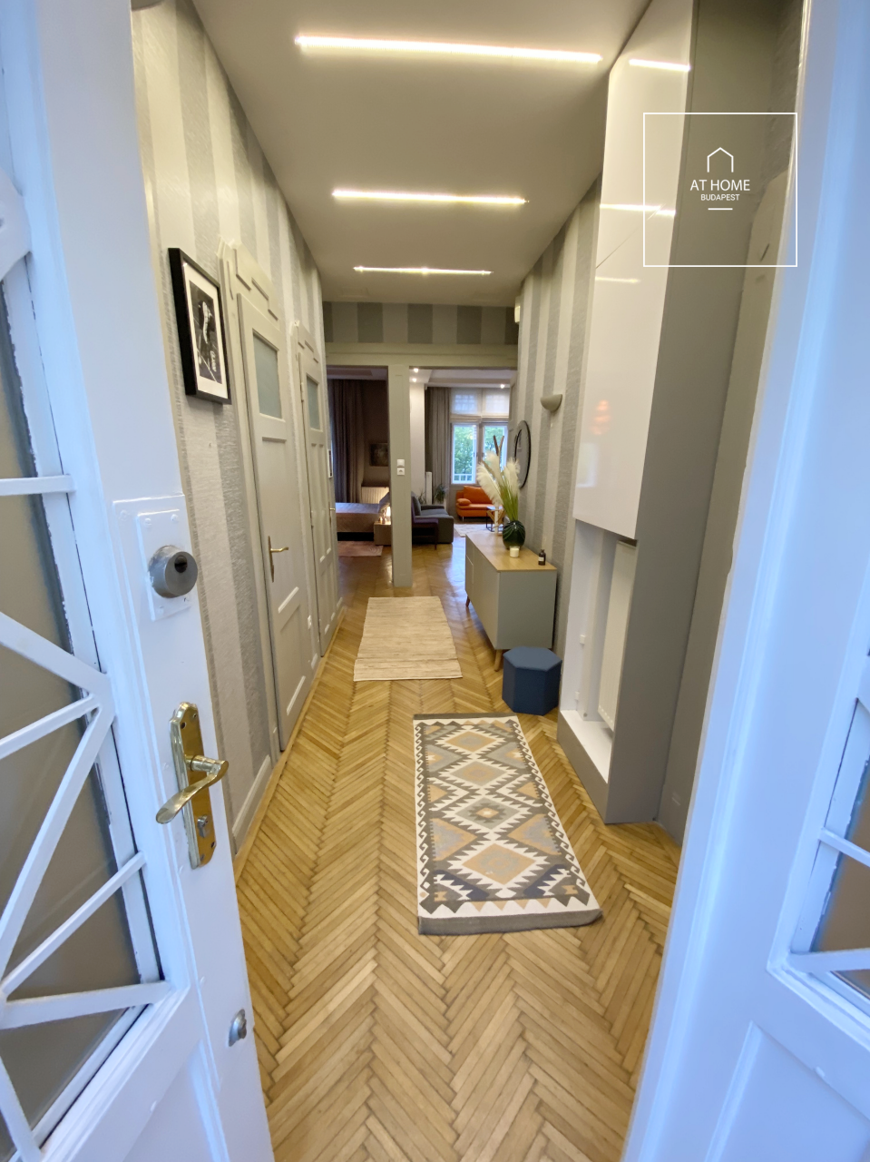 Elegant 2-Bedroom Apartment for rent in District XIII, Budapest
