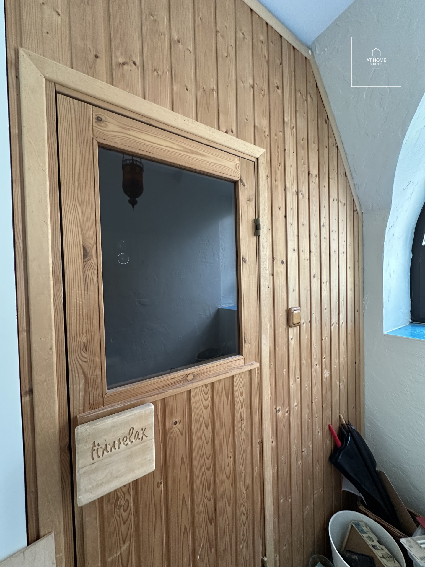 Spacious, Duplex Apartment with Panoramic View for Rent on Istenhegy – Private Garden and Sauna