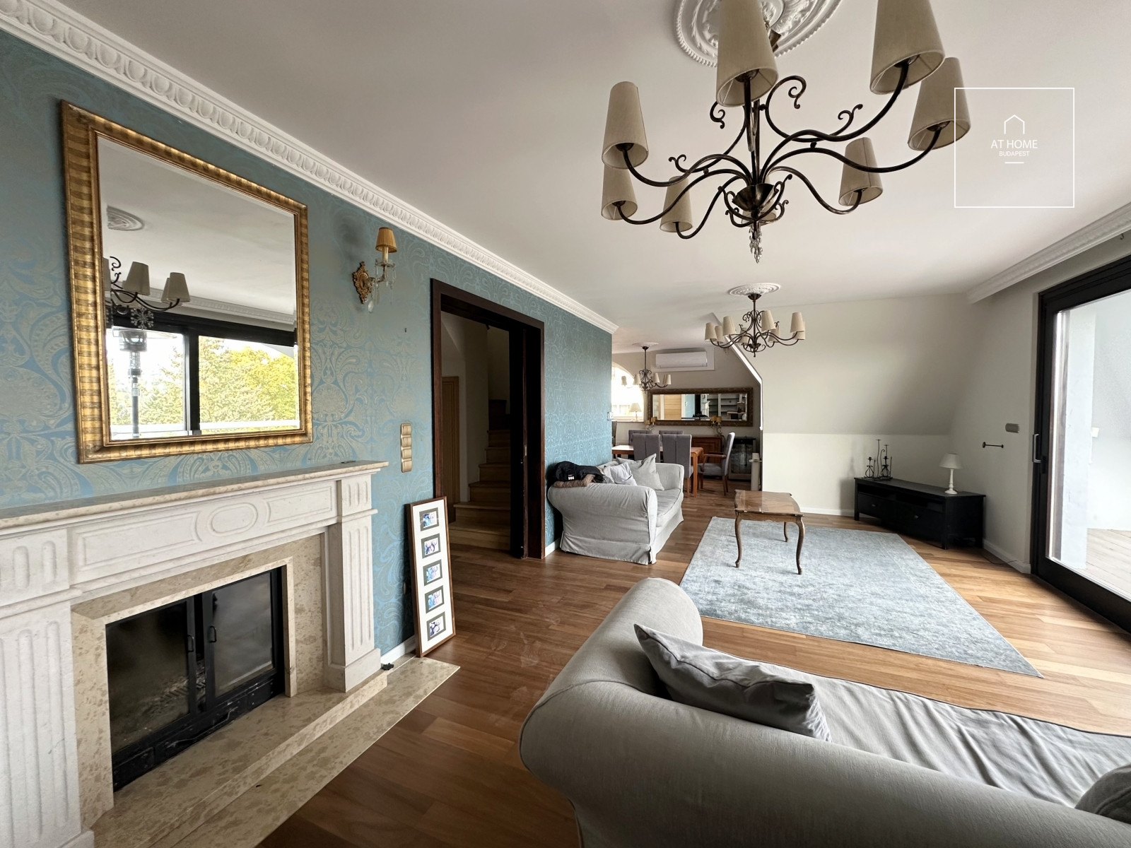 Spacious, Duplex Apartment with Panoramic View for Rent on Istenhegy – Private Garden and Sauna