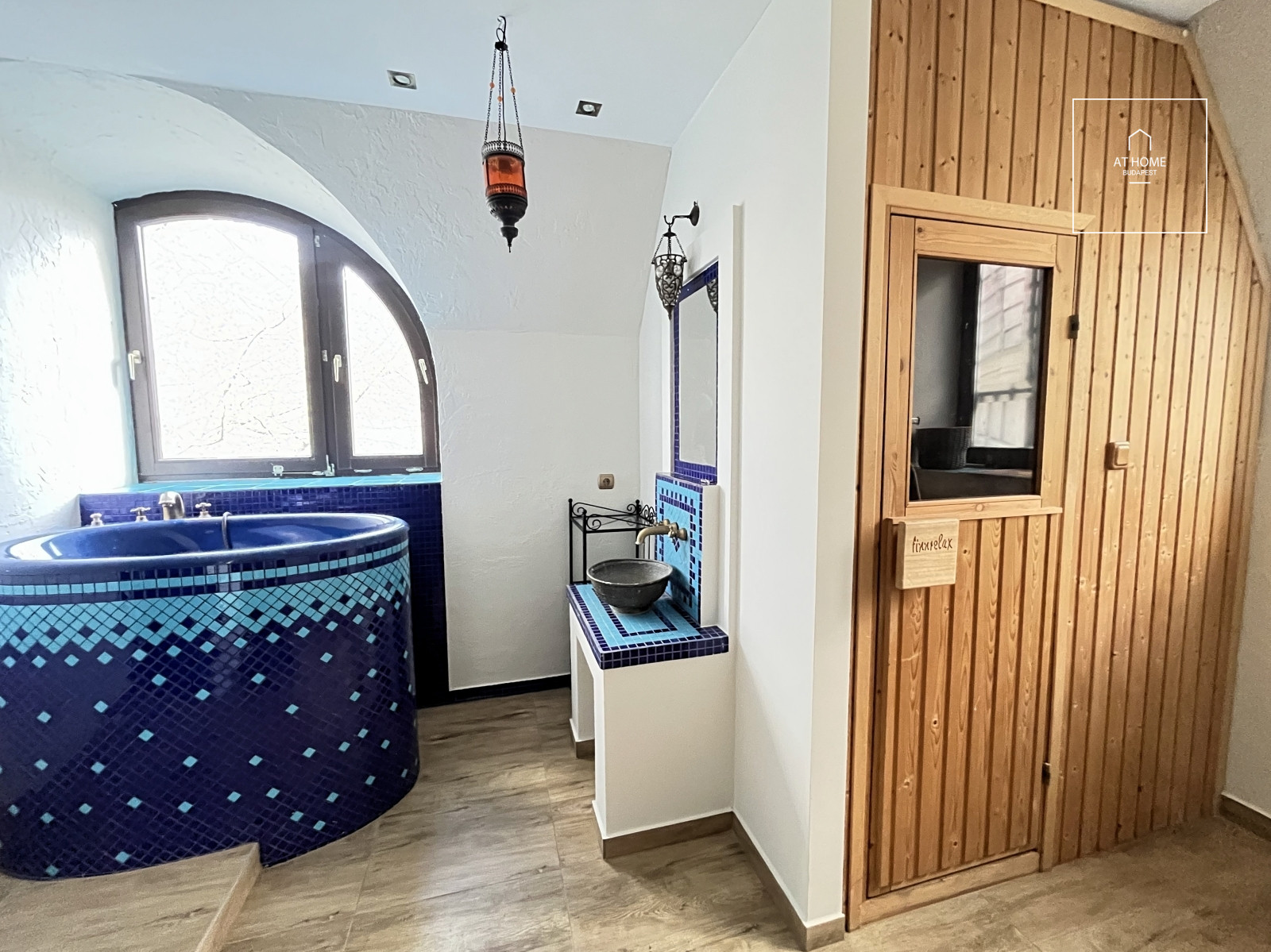 Spacious, Duplex Apartment with Panoramic View for Rent on Istenhegy – Private Garden and Sauna