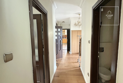 Spacious, Duplex Apartment with Panoramic View for Rent on Istenhegy – Private Garden and Sauna