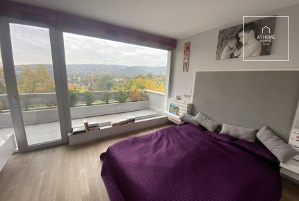 Panoramic 3-bedroom duplex apartment for rent in District II., Törökvész