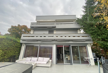 Panoramic 3-bedroom duplex apartment for rent in District II., Törökvész