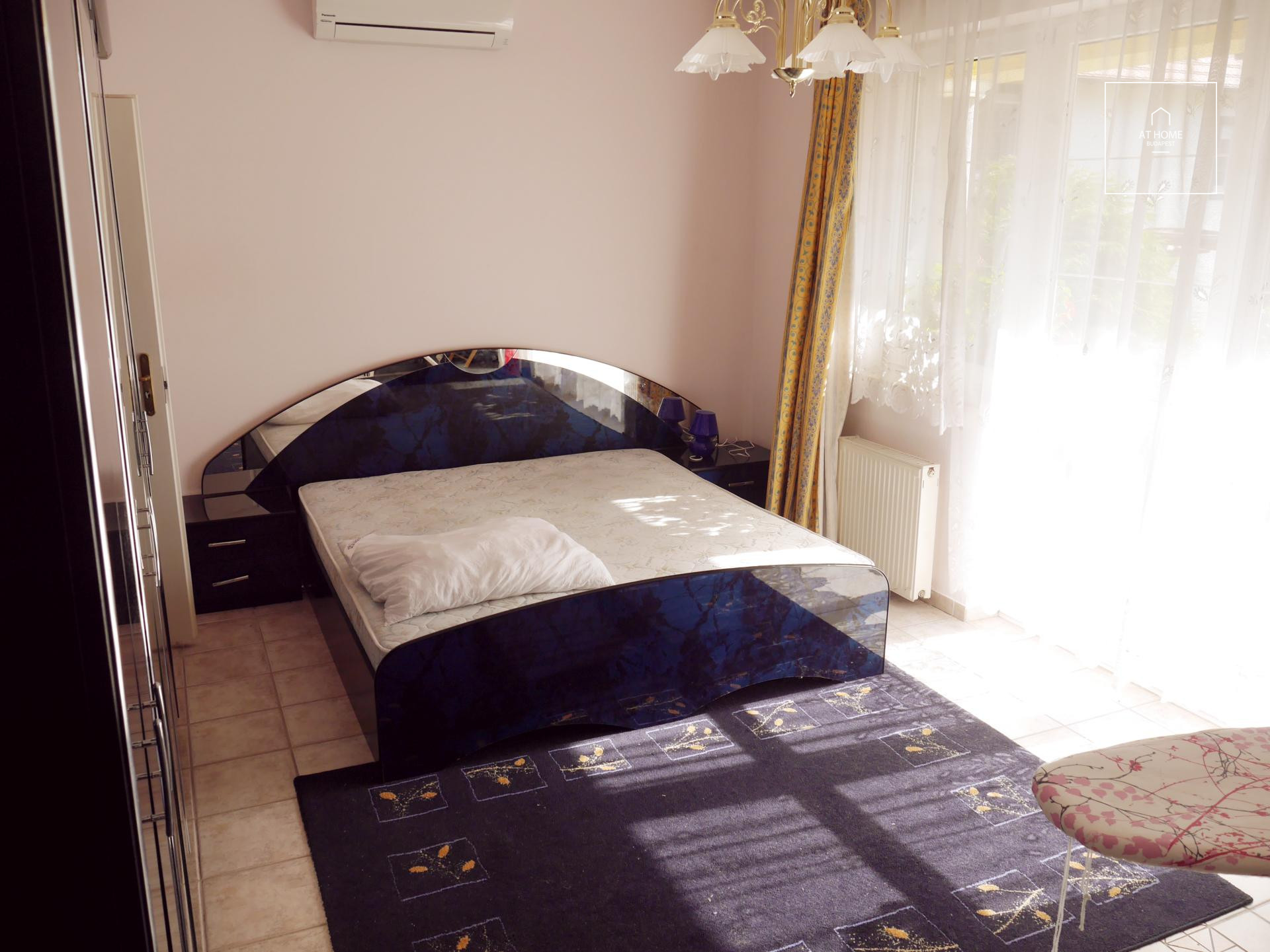 Detached house for rent in II./A district