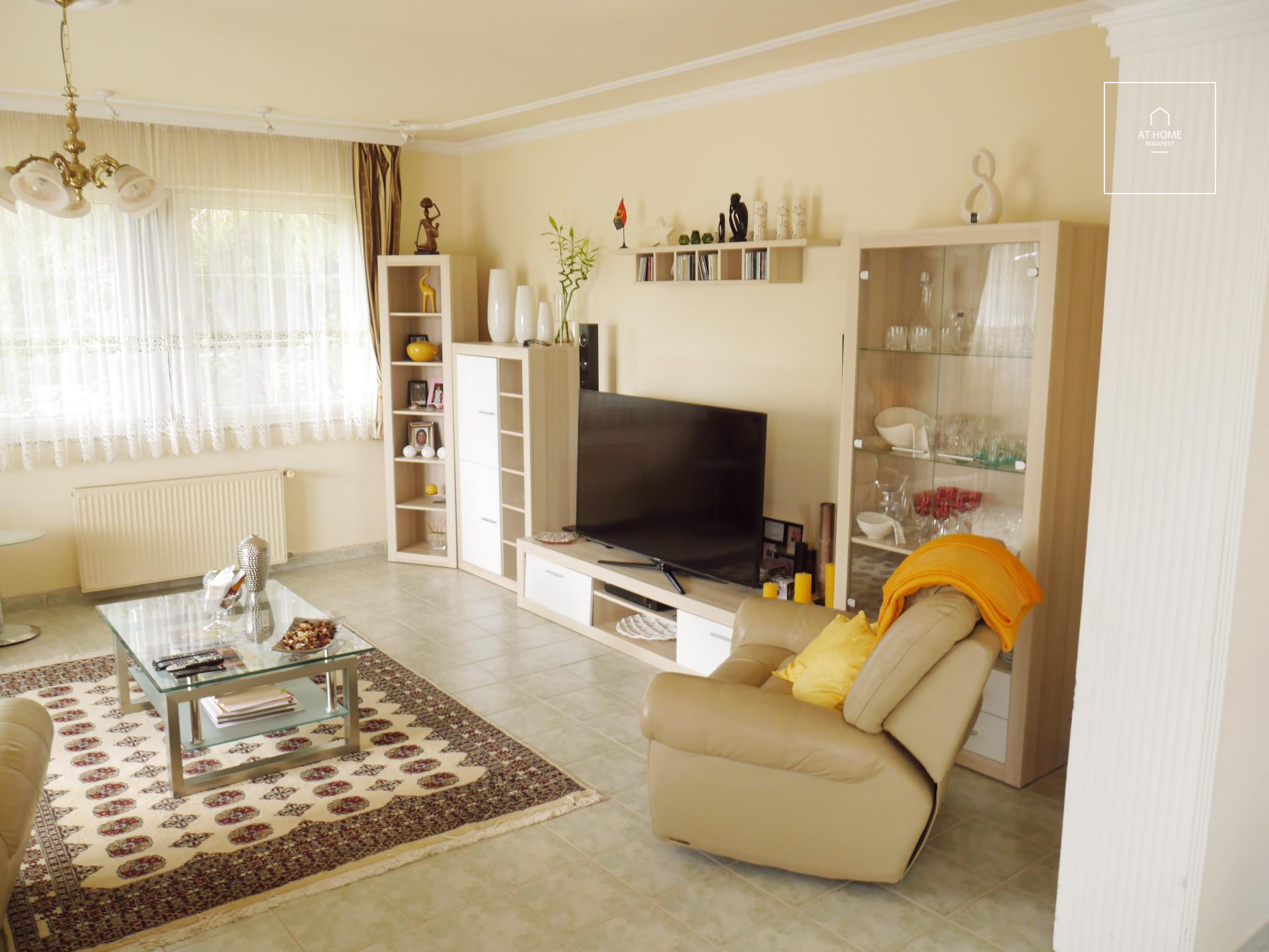 Detached house for rent in II./A district