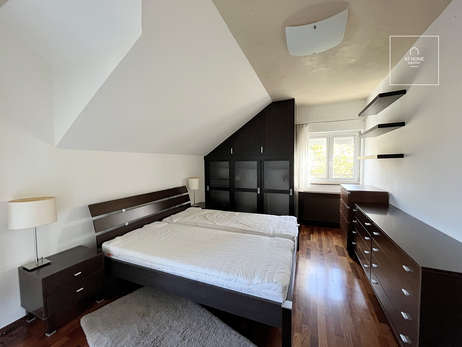 Semi-detached house for sale in Táborhegy – quiet green area with panoramic views