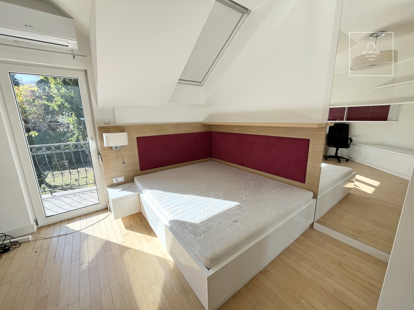 Semi-detached house for sale in Táborhegy – quiet green area with panoramic views