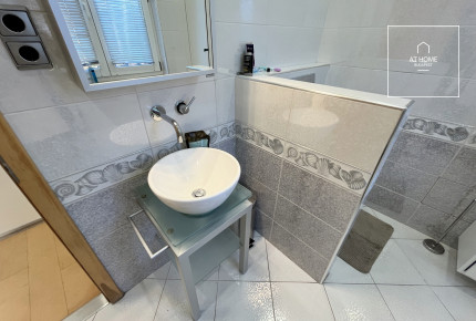 Semi-detached house for sale in Táborhegy – quiet green area with panoramic views