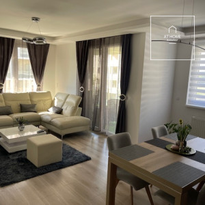 Napfényes, 3 hálószobás modern lakás a Marina Parton