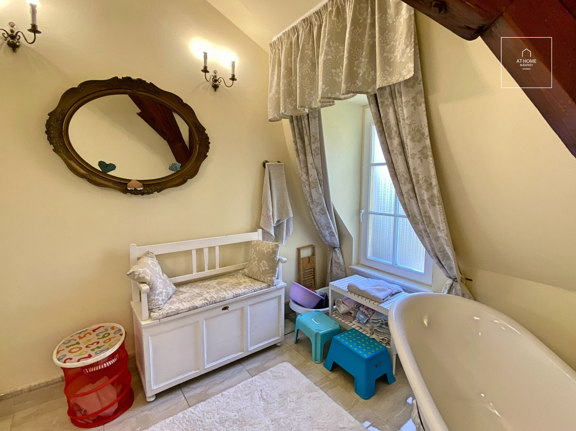 Elegant apartment  Budapest II. district, Vérhalom