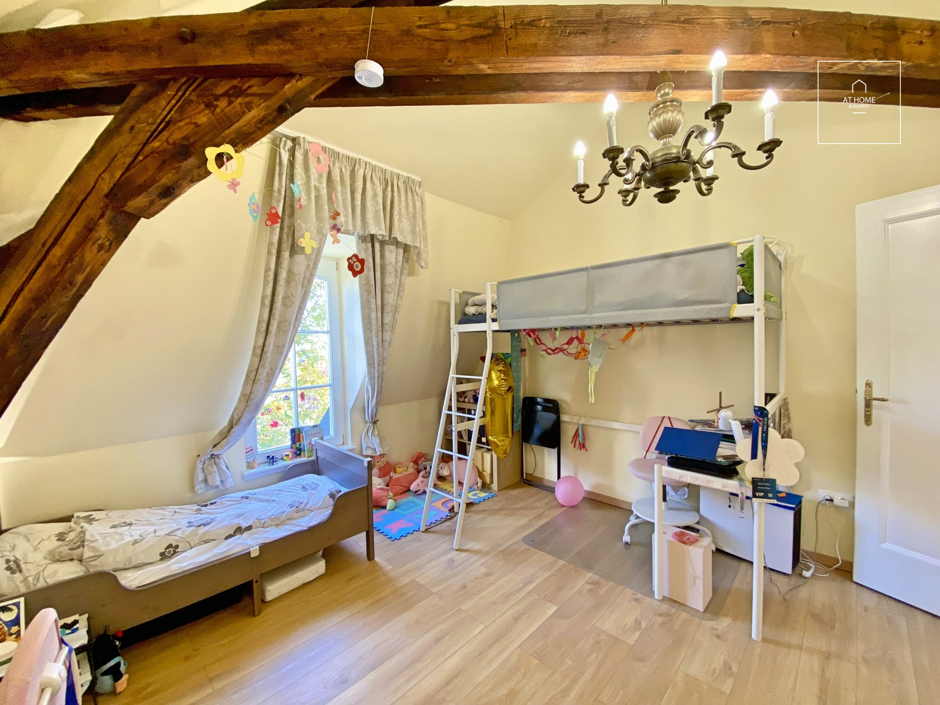 Elegant apartment  Budapest II. district, Vérhalom