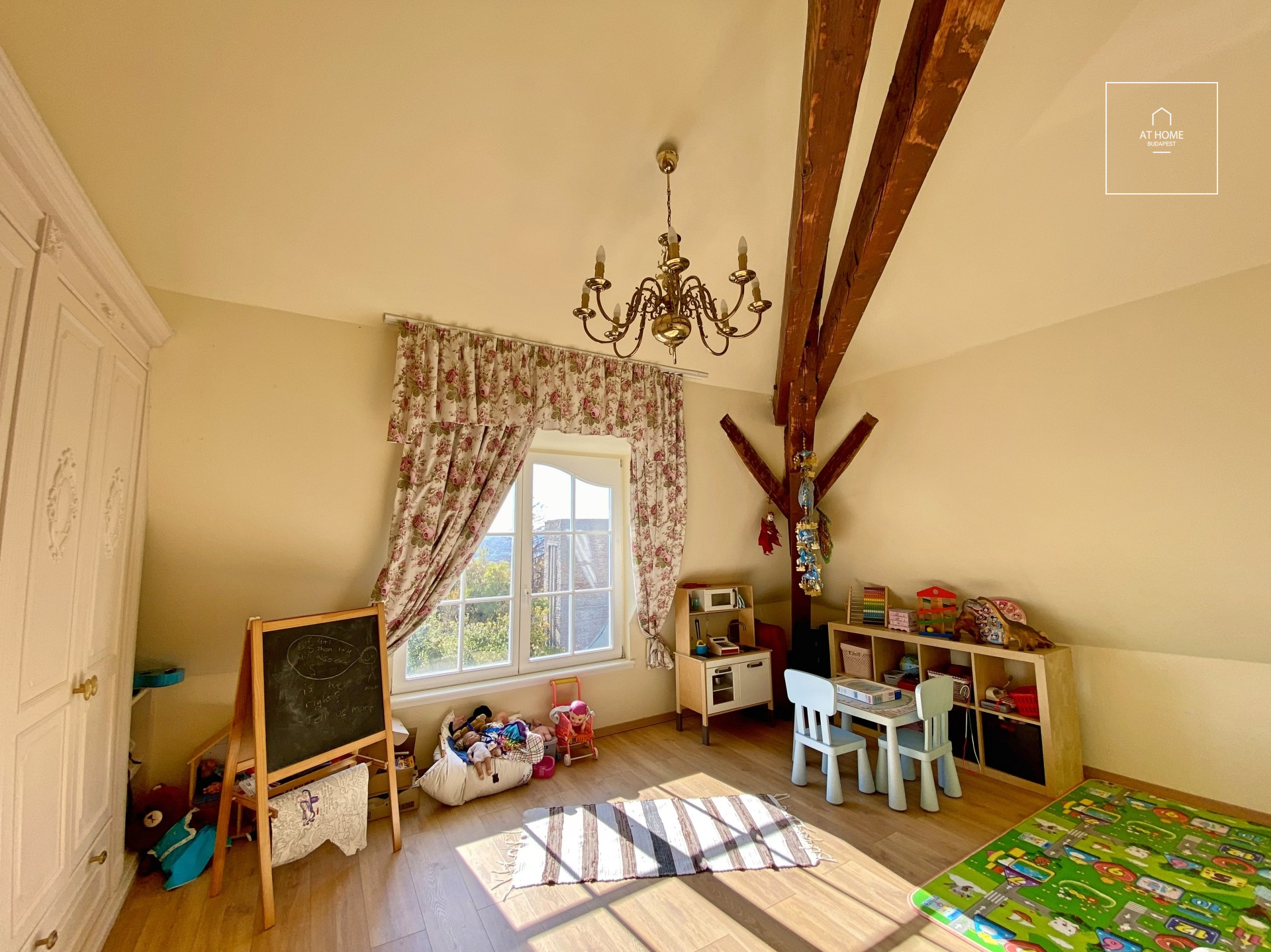 Elegáns lakás  Budapest II. kerület, Vérhalom