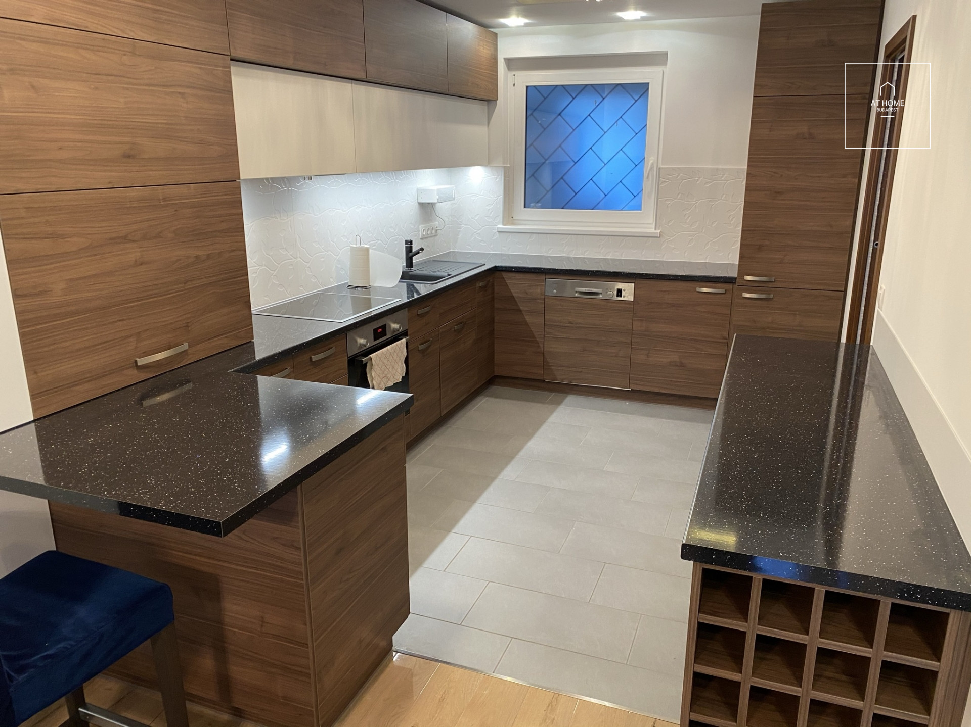 Stunning apartment for rent in the heart of the city center, Budapest